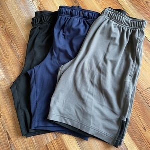 3 pairs GapFit men’s athletic shorts